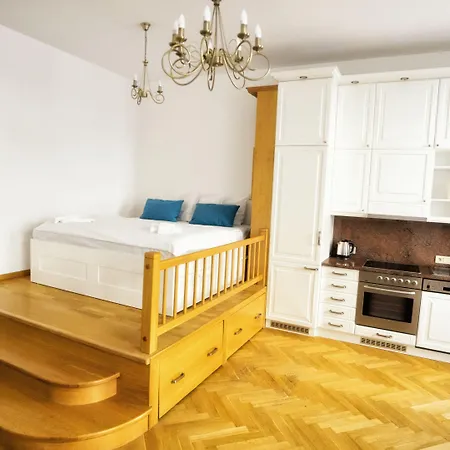 By The Old Town Square Apartment *