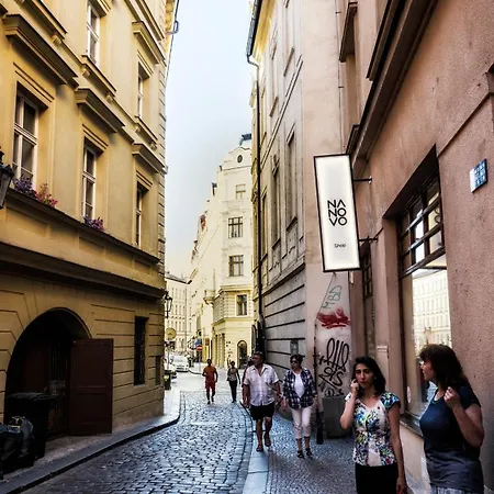 By The Old Town Square Prága