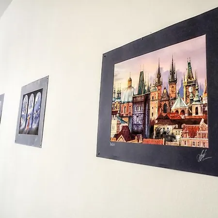 Apartment By The Old Town Square Prag